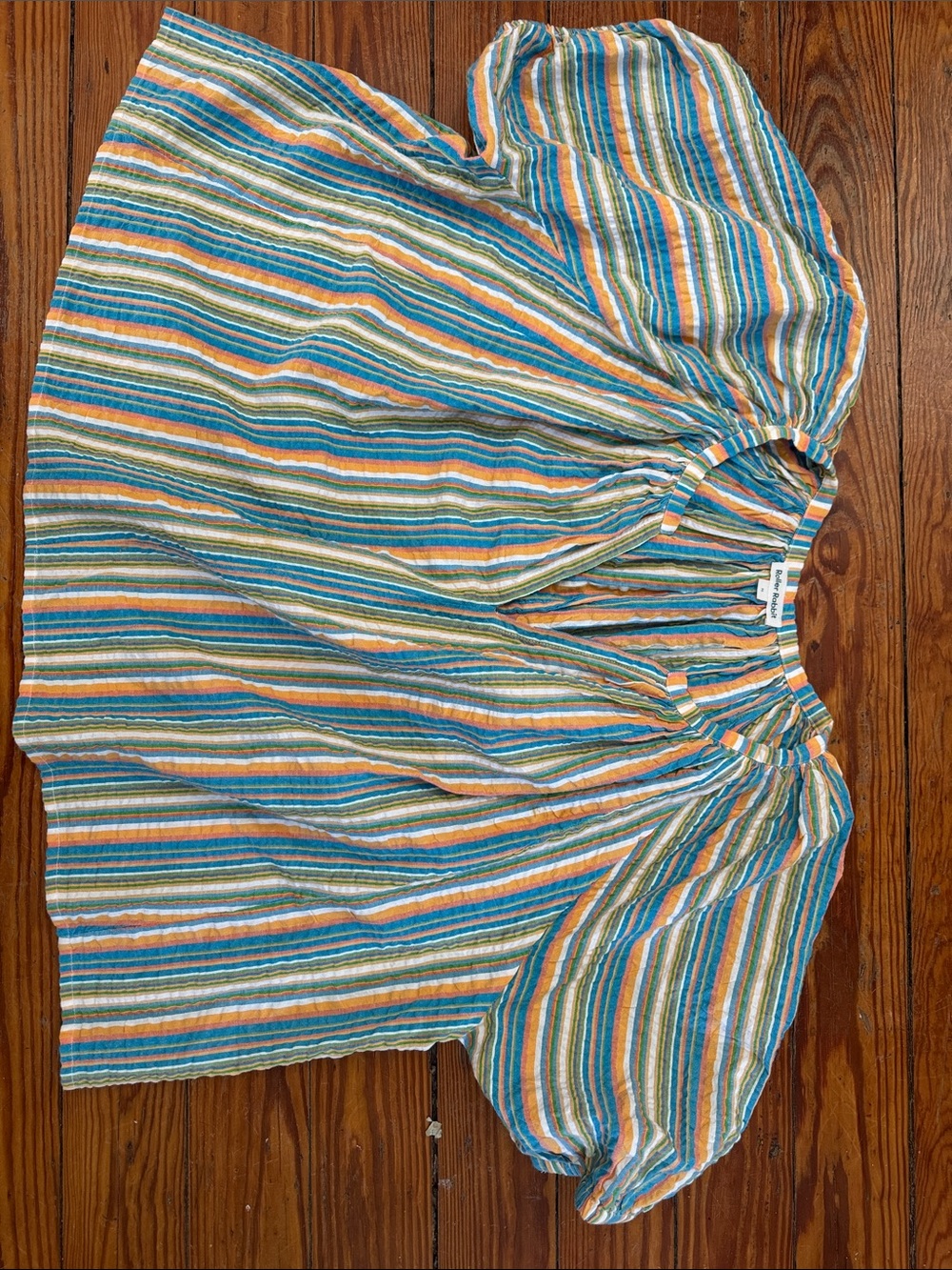 Roller rabbit medium blouse EUC poet style with elastic sleeves and loose fit